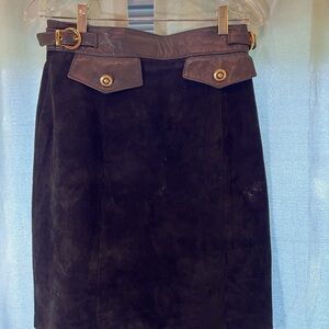 Danier knee length leather skirt